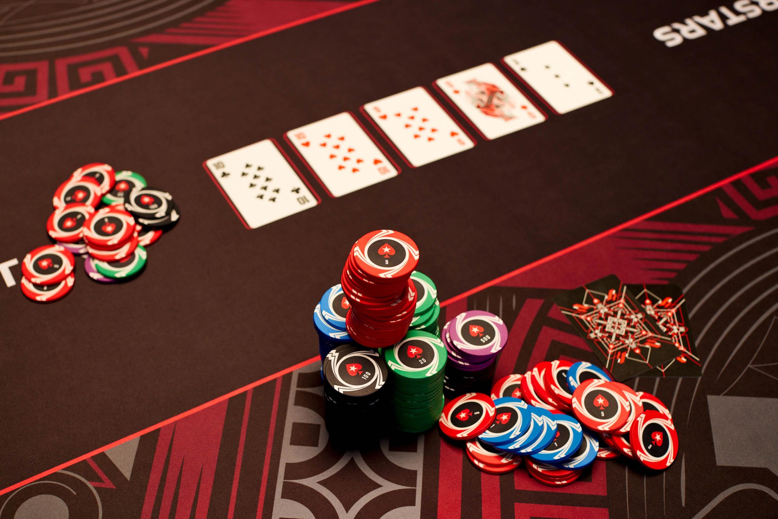 Play Poker Online in Bangalore